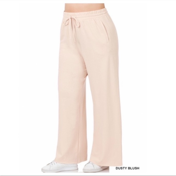 A Girl Thing’ NWT Terry Cloth Pants With Pockets, Sizes 1X, 2X, 3X - Picture 2 of 3